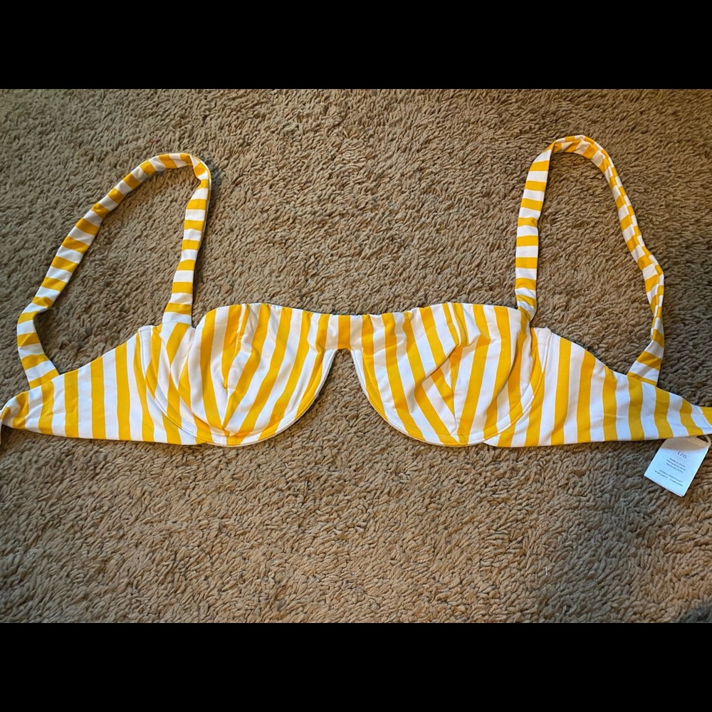 Swimsuit top